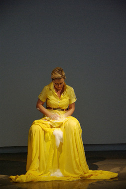 Amanda Coogan:  Yellow , 2008, performance shot, Oonagh Young Gallery; photo John Roch Simons; courtesy the artist